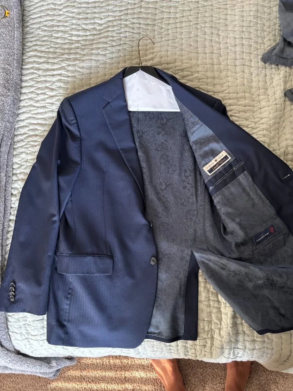 Custom Navy Joseph Abboud Suit (Coat and Pants)